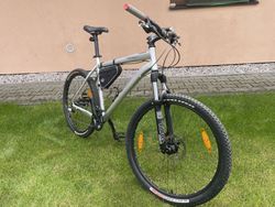 Prodám Specialized Rockhooper / doplňky