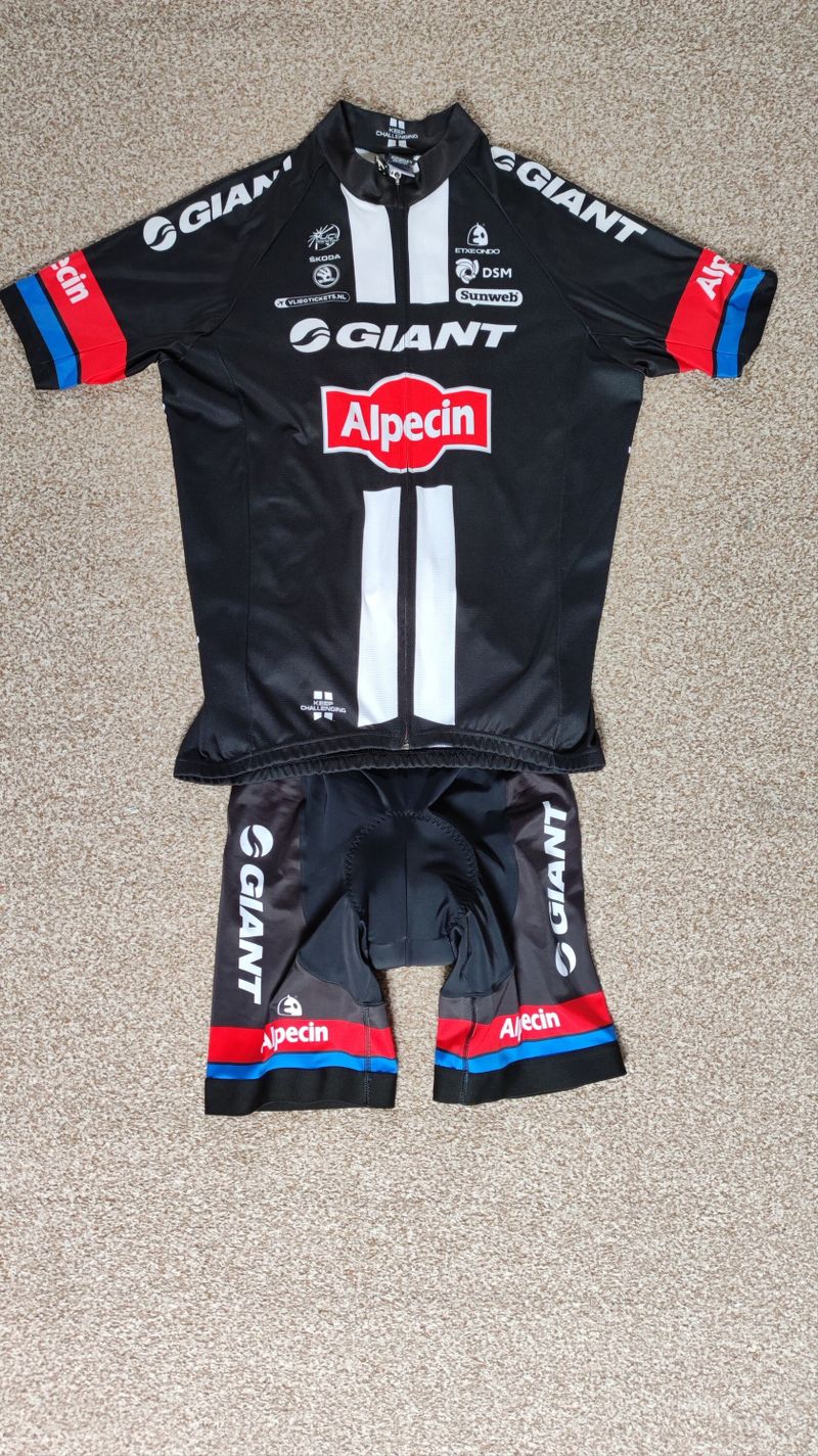 Prodám cyklistický dres 