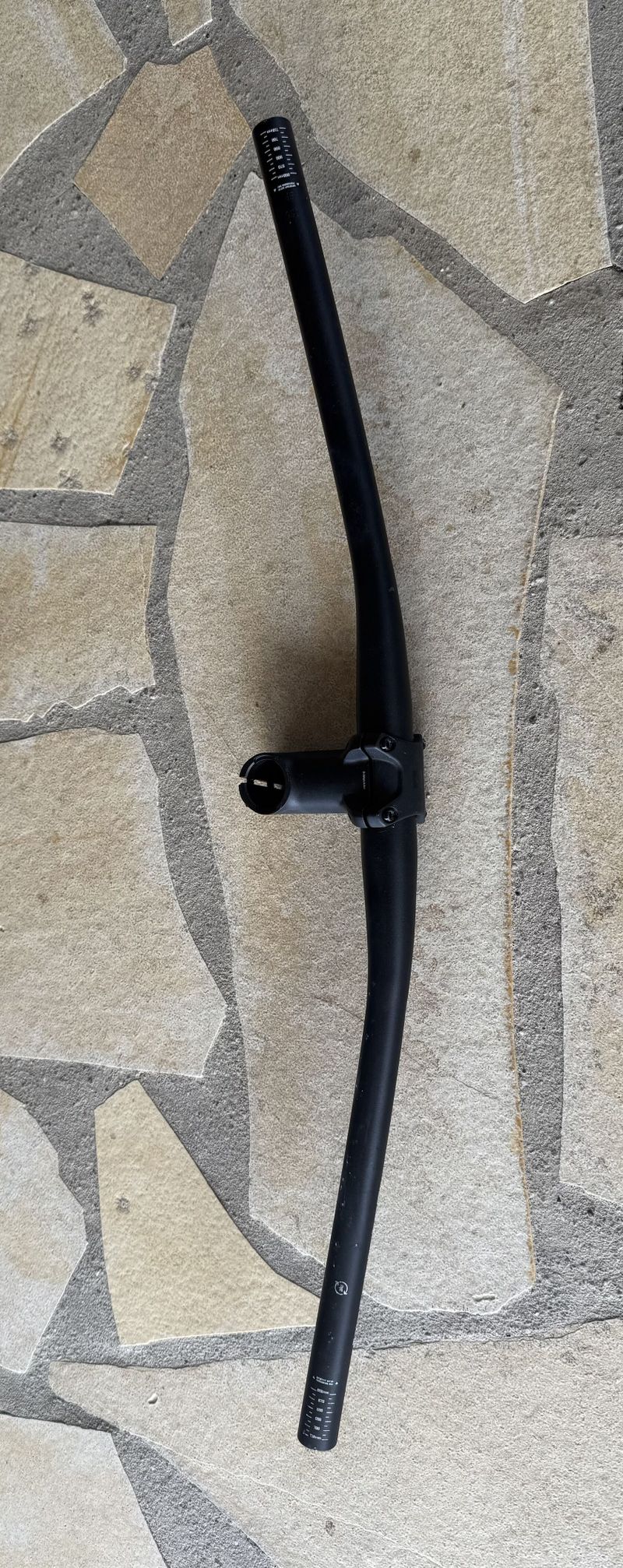 Řidítka+představec Bontrager