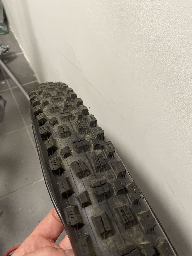 Prodám plaště MAXXIS
