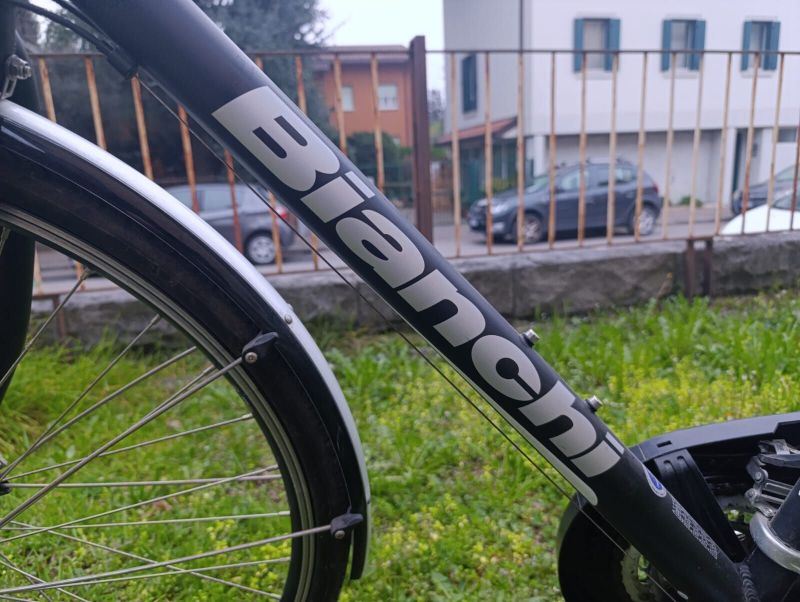 Pánské kolo značky Bianchi 