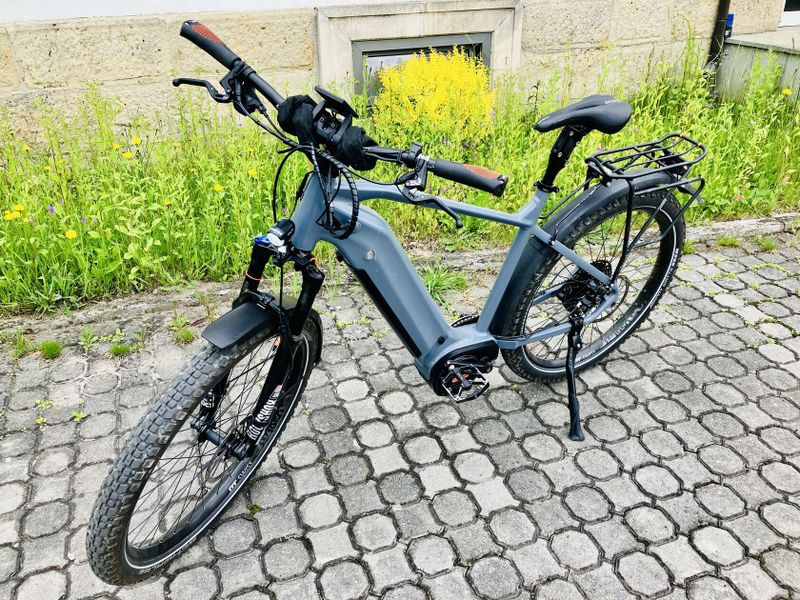 Unikátní custom stavba - terénní drtič, street fighter - nejvýkonnější motor, 1500W, baterie 1040Wh