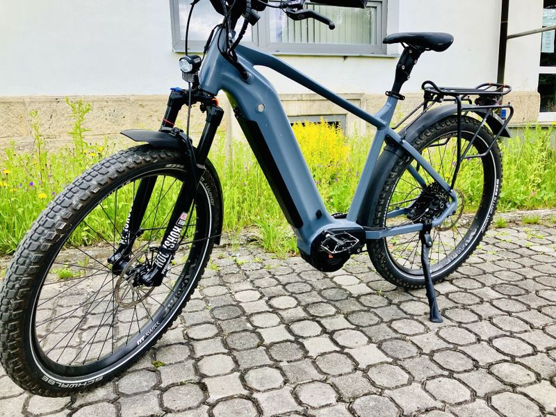 Unikátní custom stavba - terénní drtič, street fighter - nejvýkonnější motor, 1500W, baterie 1040Wh