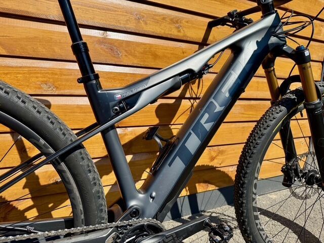 TREK E-CALIBER