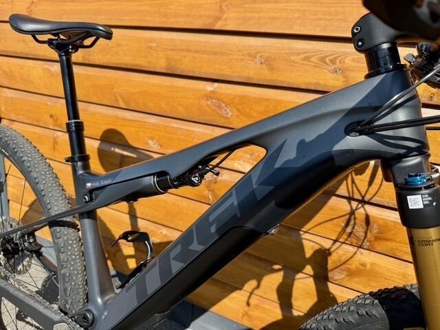 TREK E-CALIBER