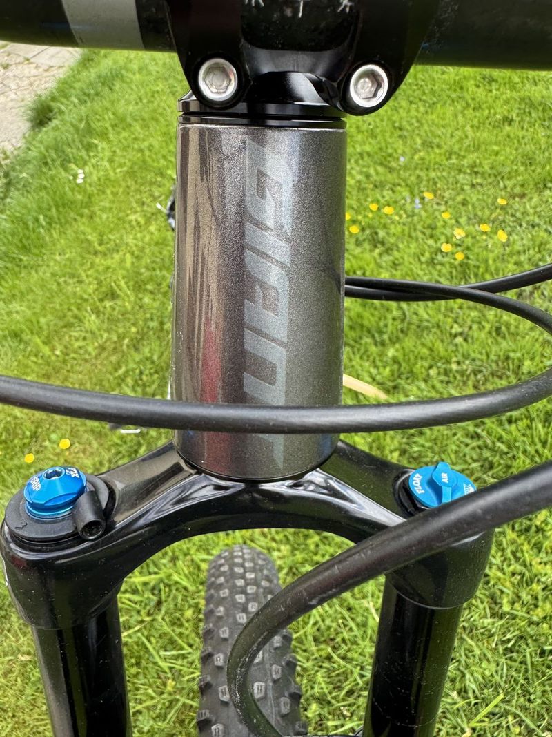 Giant Fathom 29, vel. L, FOX, SRAM Eagle