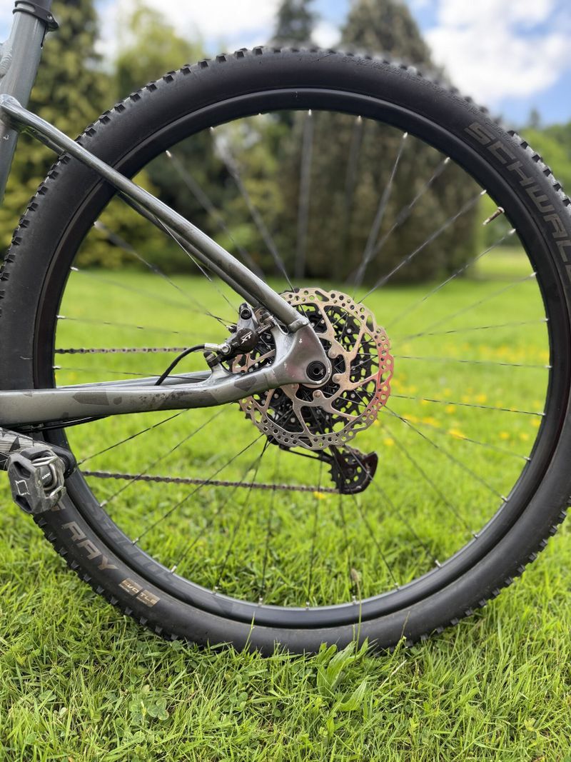 Giant Fathom 29, vel. L, FOX, SRAM Eagle