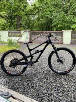 YT Industries Jeffsy Core 2 (2024) – XL – mullet, výborný stav, po servisu