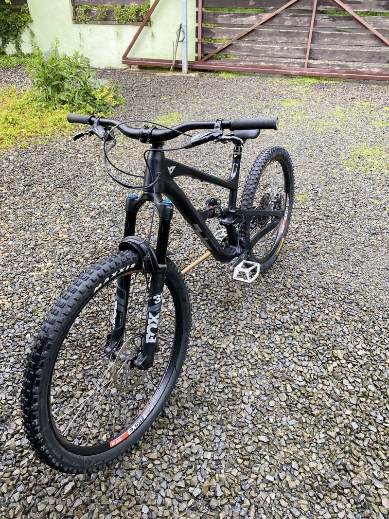 YT Industries Jeffsy Core 2 (2024) – XL – mullet, výborný stav, po servisu