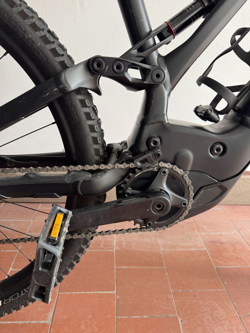 Specialized Turbo Levo FSR vel. L, r. 2021