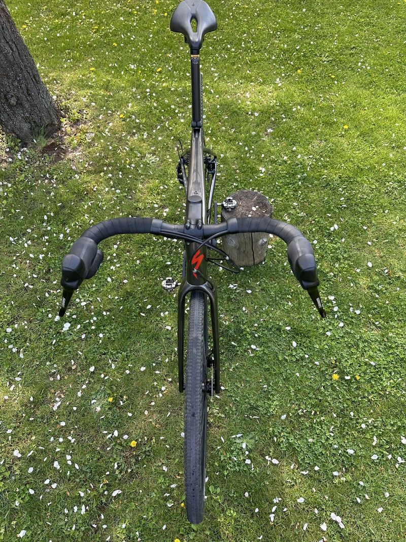 Specialized Diverge Carbon 2021 vel. 56