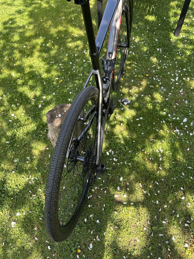 Specialized Diverge Carbon 2021 vel. 56