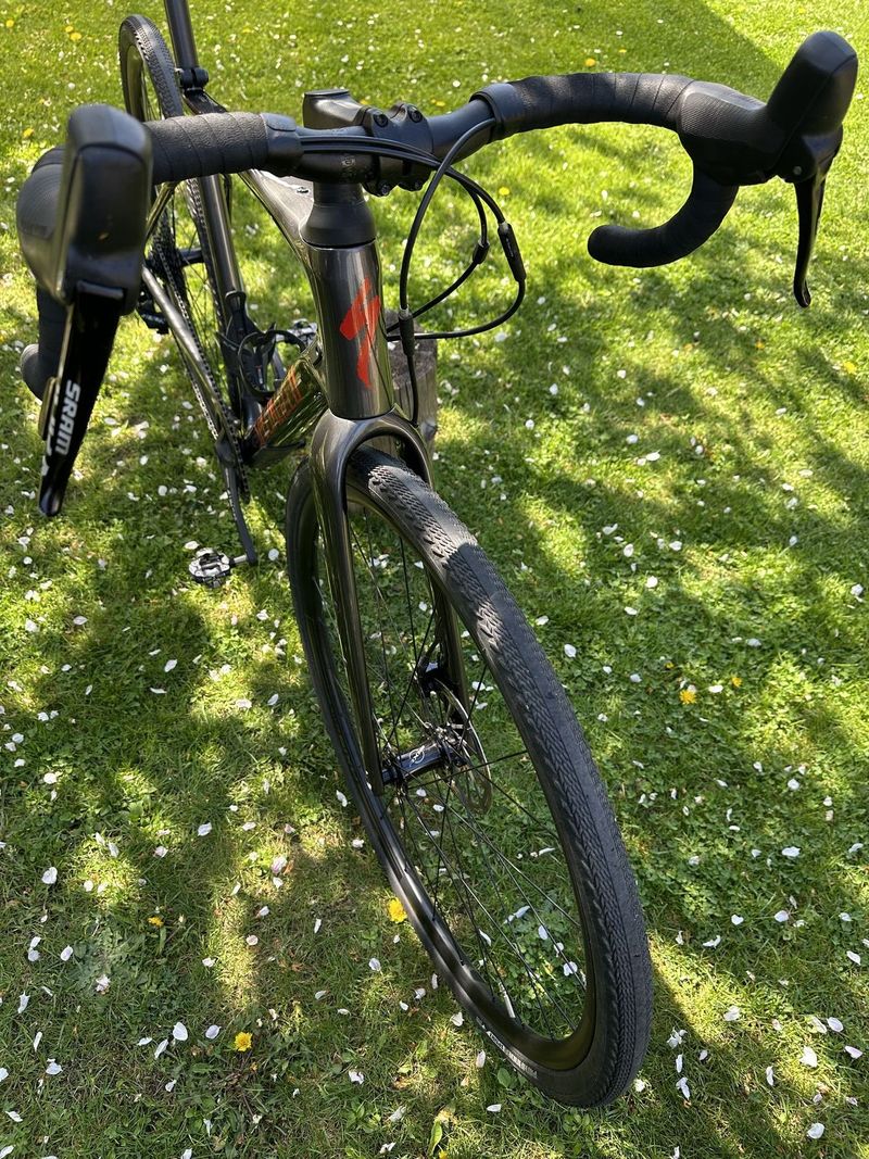 Specialized Diverge Carbon 2021 vel. 56