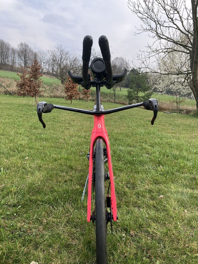 NOVÝ SCOTT PLASMA 6 