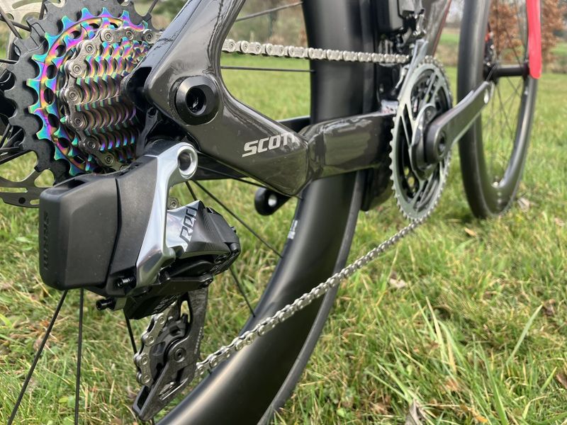 NOVÝ SCOTT PLASMA 6 
