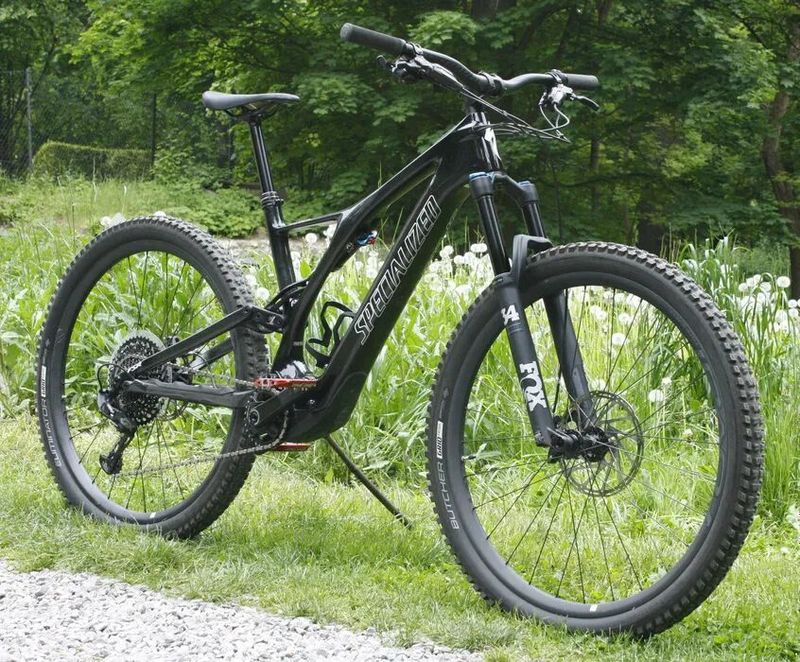 Specialized Turbo Levo SL Expert Carbon - very low milage