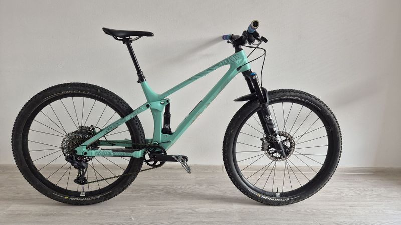 Yt izzo carbon topkomponenty L