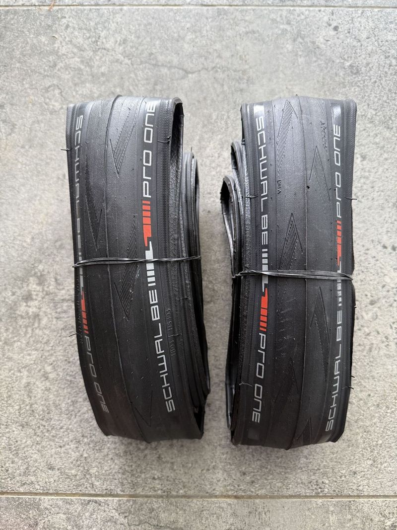 Top modely Schwalbe silnice/gravel