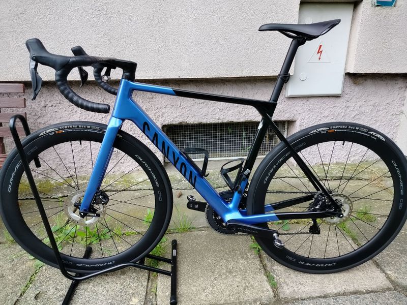 Prodám CANYON Ultimate CF SL vel.M