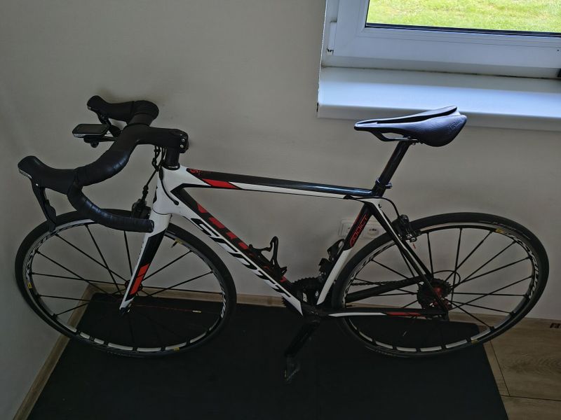 Scott addict 30 M 54