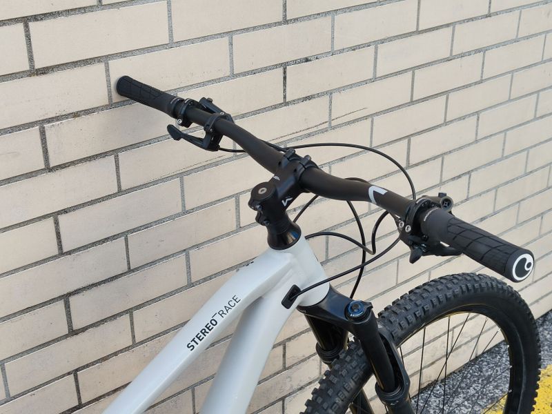 Cube Stereo 29" 120 Race L
