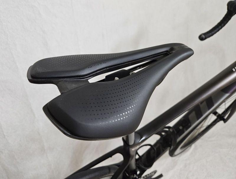 Giant Defy Advanced Pro 2 2021 vel. S 165 -175cm Ultegra 2x11