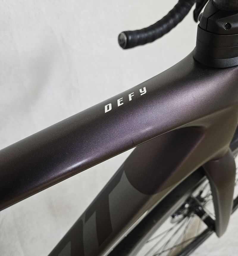 Giant Defy Advanced Pro 2 2021 vel. S 165 -175cm Ultegra 2x11