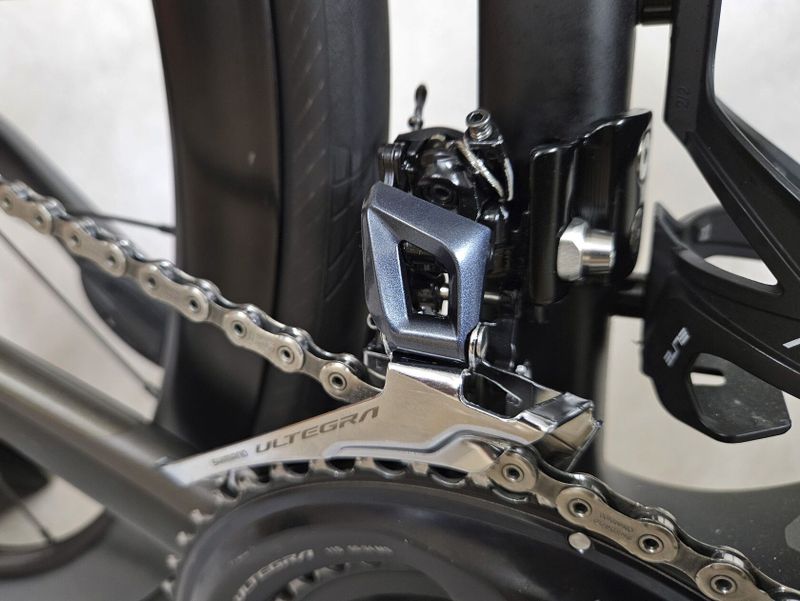 Giant Defy Advanced Pro 2 2021 vel. S 165 -175cm Ultegra 2x11