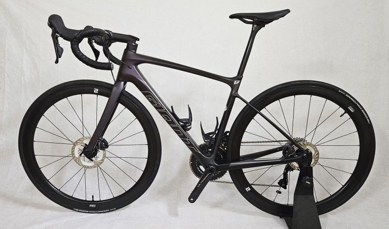 Giant Defy Advanced Pro 2 2021 vel. S 165 -175cm Ultegra 2x11