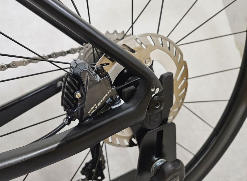 Giant Defy Advanced Pro 2 2021 vel. S 165 -175cm Ultegra 2x11