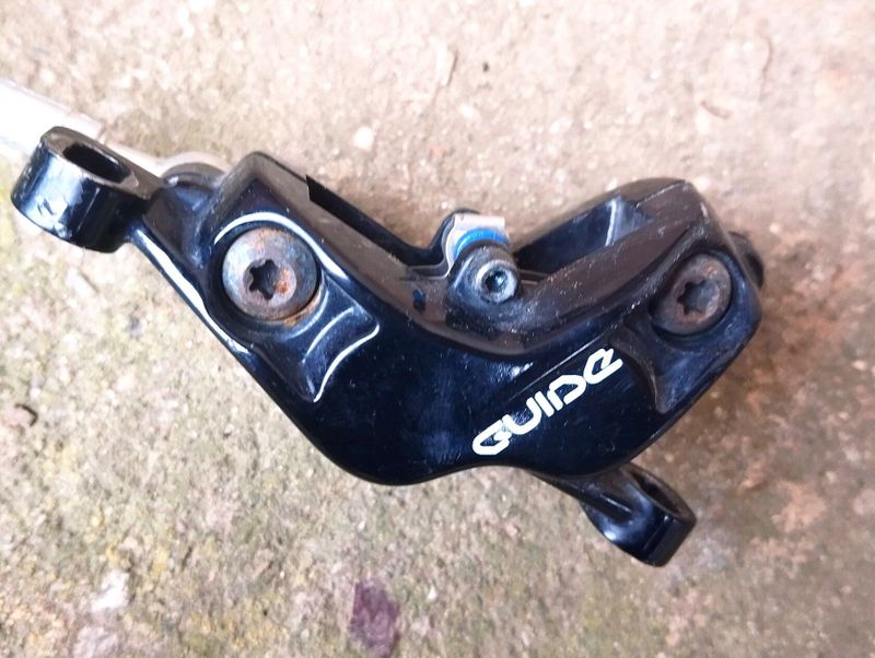 SRAM Guide 4- pístky