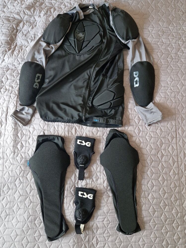 Chráničový komplet TSG, vel. L/XL (na cca 175-190cm) pouze vyzkoušený 