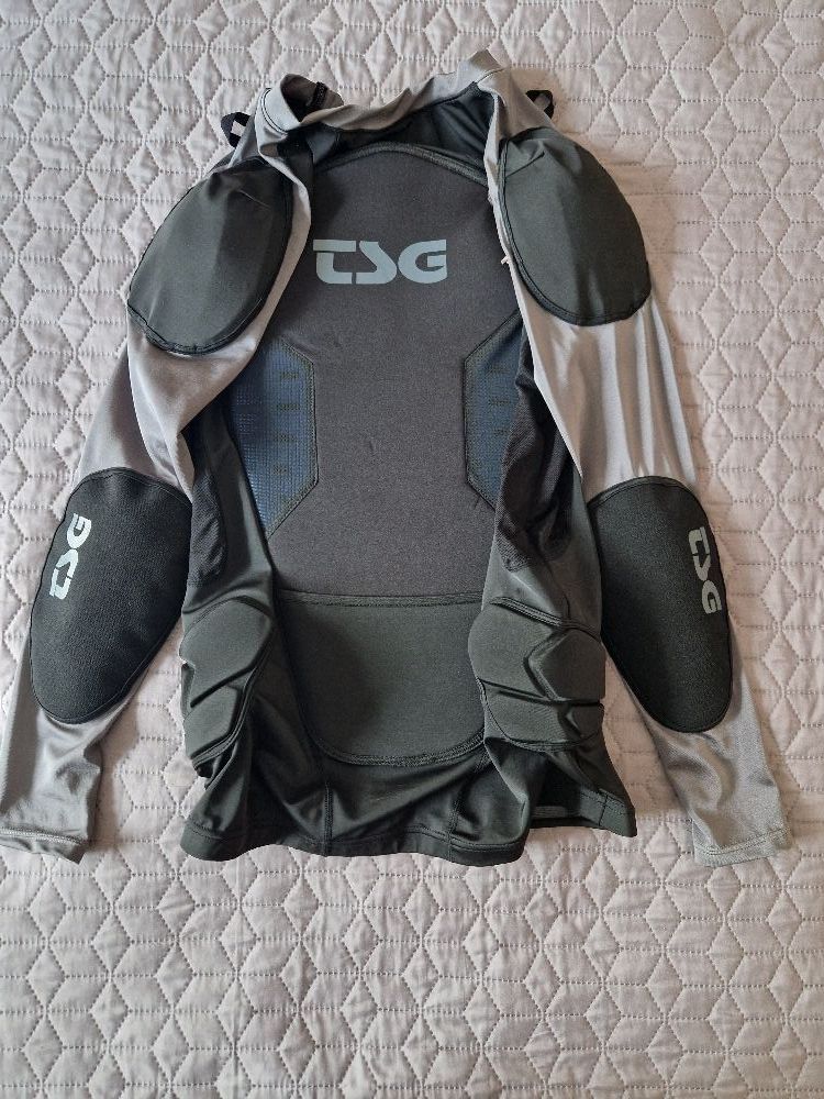 Chráničový komplet TSG, vel. L/XL (na cca 175-190cm) pouze vyzkoušený 