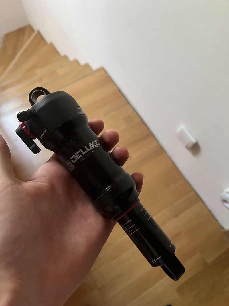 Prodám tlumič rock shox delux select +.