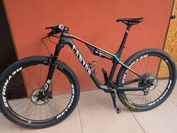 Canyon Lux CF SL 8.0 M