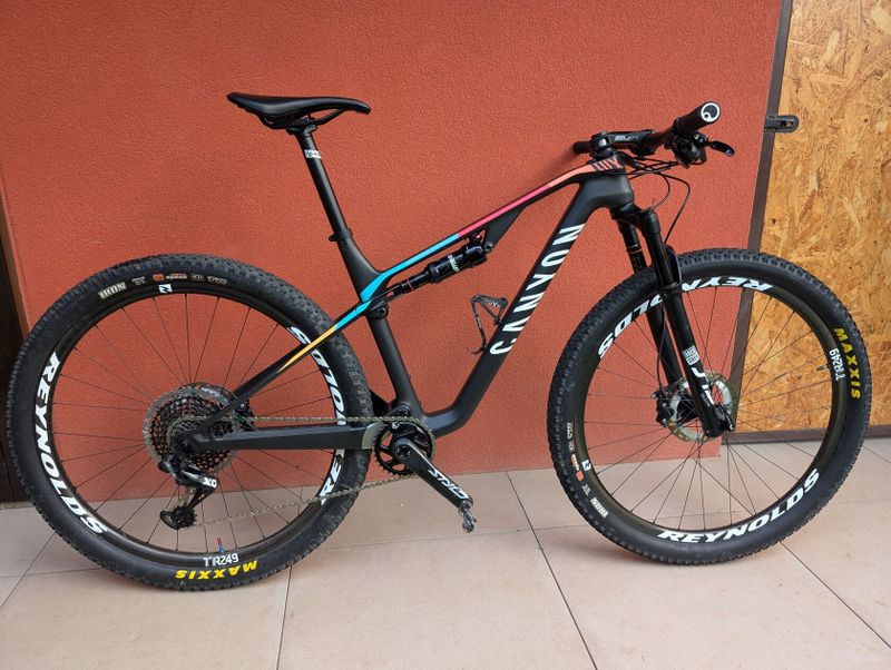 Canyon Lux CF SL 8.0 M