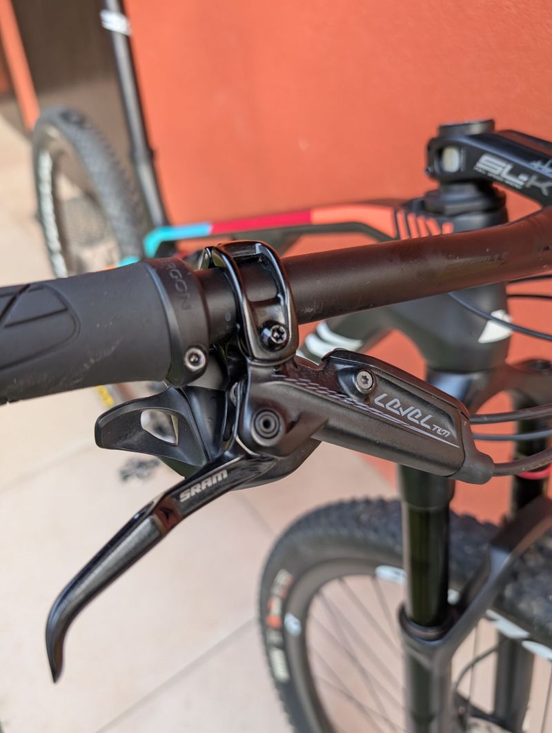Canyon Lux CF SL 8.0 M