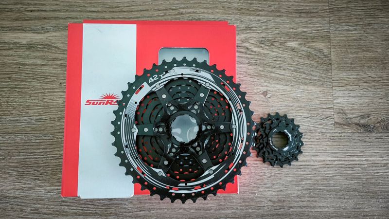 Nová kazeta MTB Gravel Sunrace černá 11sp 11-42z
