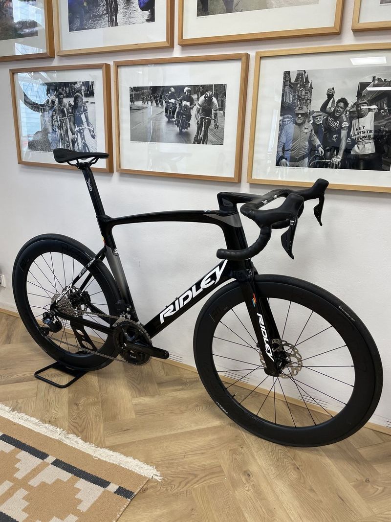 Ridley Noah Fast Disc, Di2 , Vision SC 60mm- NOVÁ CENA