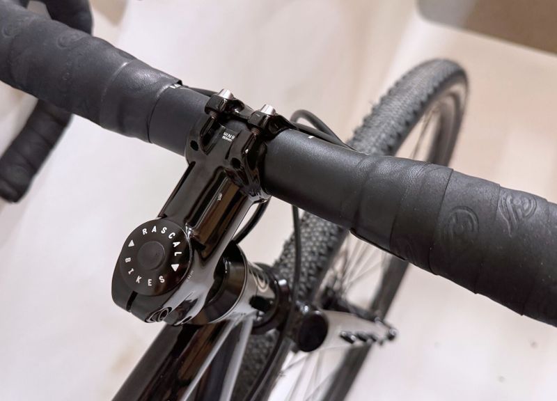 Ocelový gravel značky OMNIUM CXC V3, 1x11, vel. S