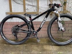 Vpace max26, dětské kolo od 130cm, Fox 32 Factory, Sram GX