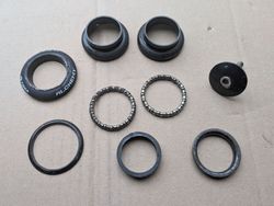 1 1/8" hlavové složení Tioga Alchemy