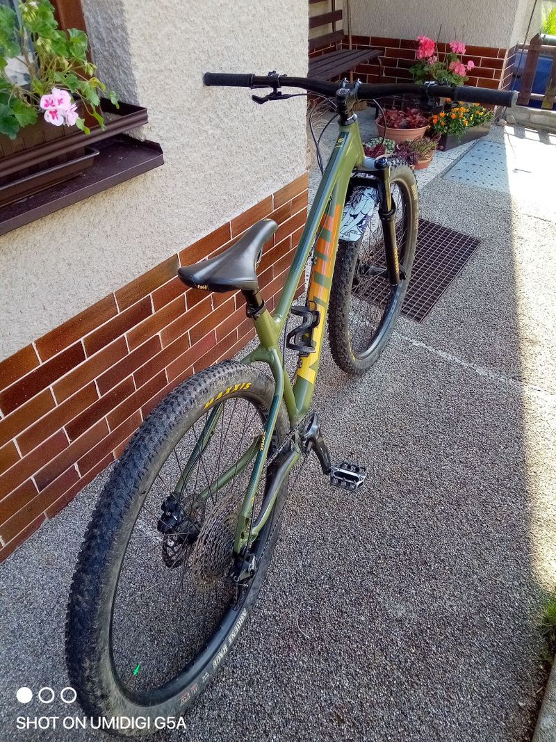 Kona Honzo