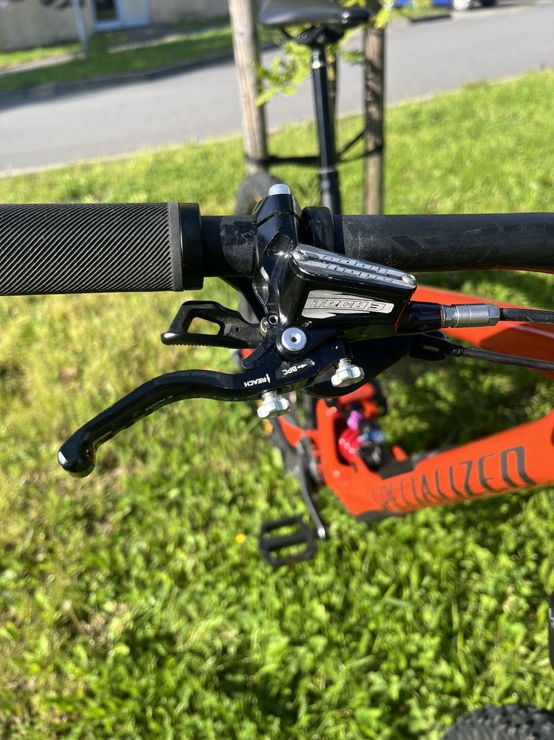 Specialized enduro “L”