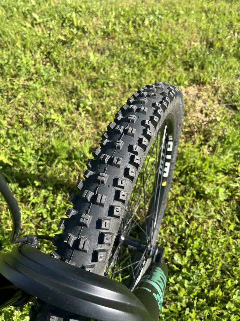 Specialized enduro “L”