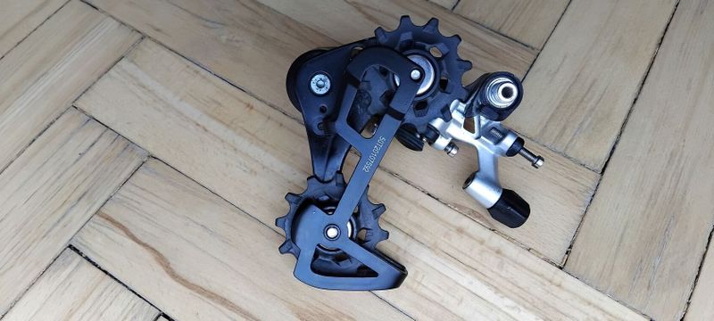 Sram Rival 1