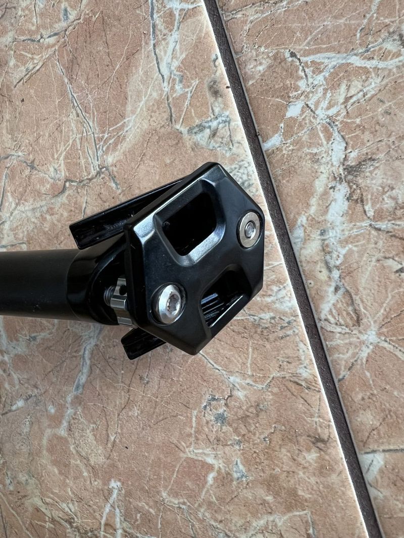 Karbonová sedlovka Cannondale C2 25,4