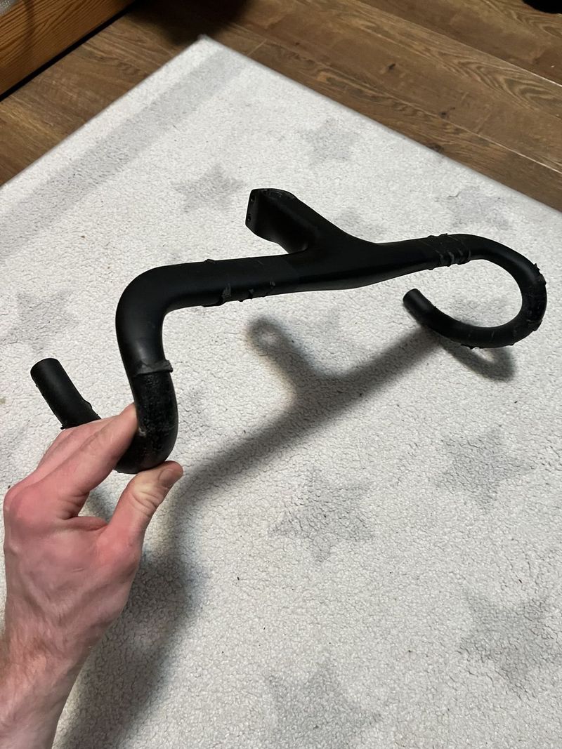 Karbonové integrované řídítka 110mm/440mm