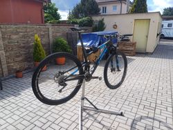 Prodám MTB Trek Top Fuel 8 vybavení XT