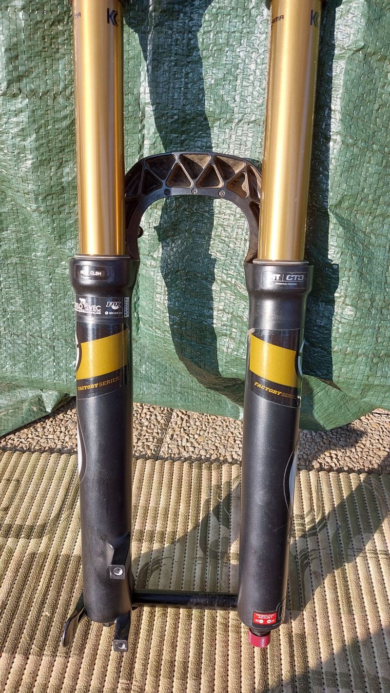 Vidlice FOX Float CTD, 160mm, 26´´, Factory Series 